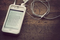Forget Kindles, mobile reading is all about the iPhone